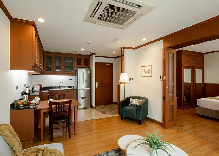 Hotel Schloss At Thonglor Bangkok