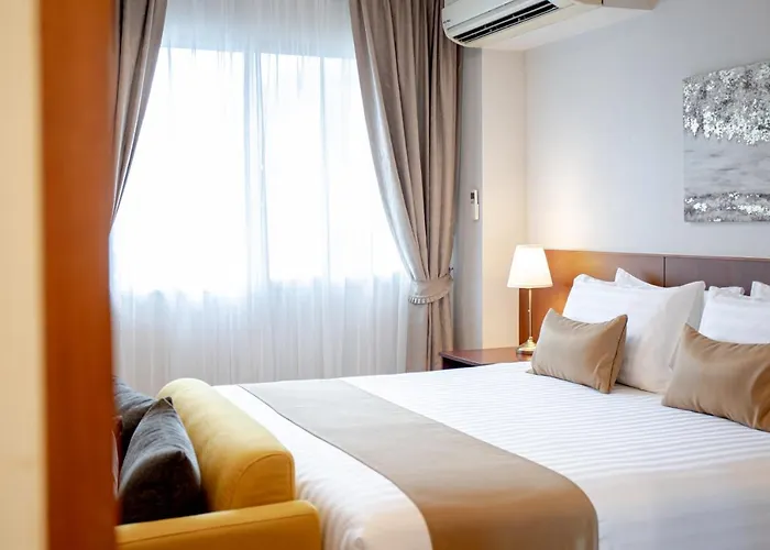 Hotel Schloss At Thonglor Bangkok