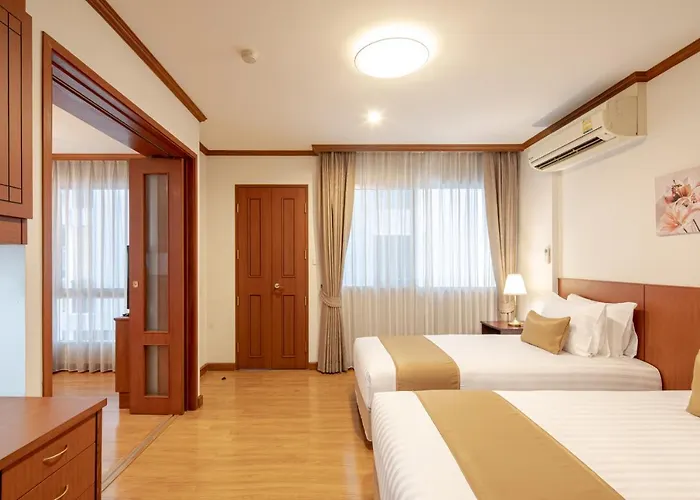 Schloss At Thonglor
