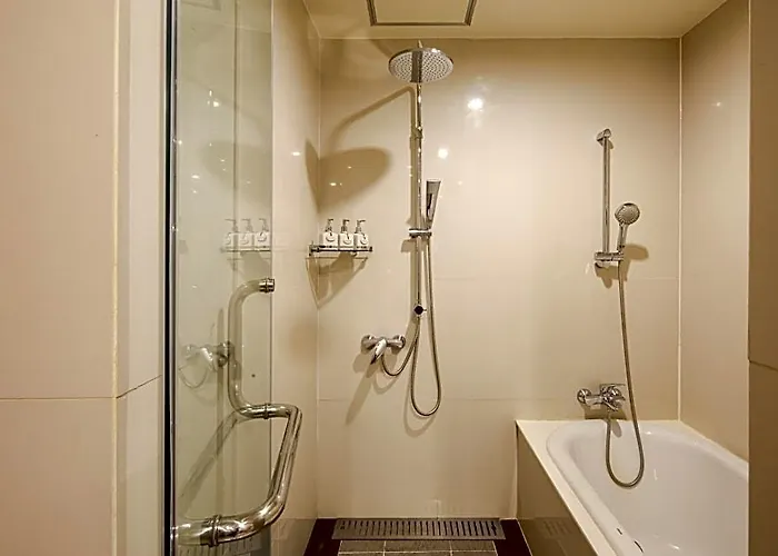 Schloss At Thonglor 5* Бангкок